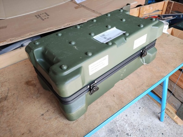 Militär Kiste Transport Box Kunststoff stapelbar 47x24x20cm